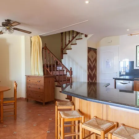 Uhc Casasblancas Family Complex Holiday home *