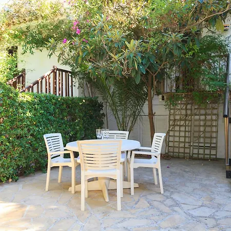 Uhc Casasblancas Family Complex Holiday home Salou